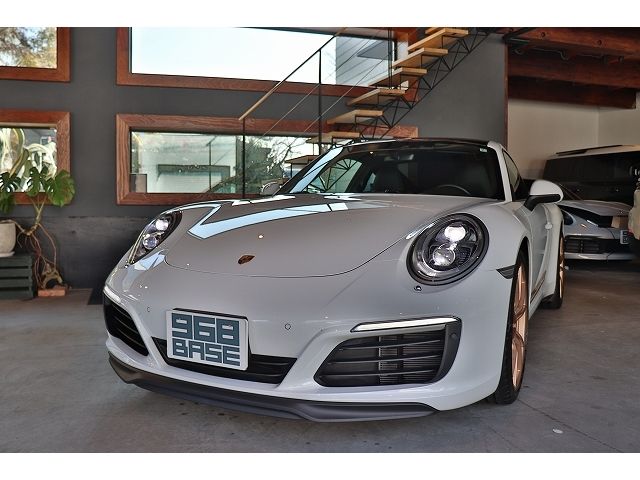 Porsche 911 2018-12 3680060-8