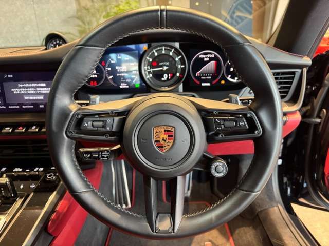Porsche 911 2022-03 3680050-9