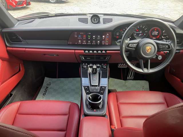 Porsche 911 2022-03 3680050-14
