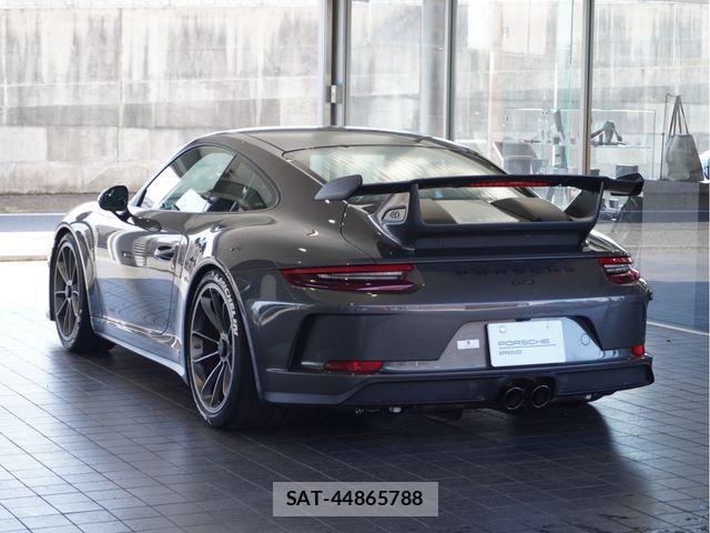 Porsche 911 2018-12 3935338-2