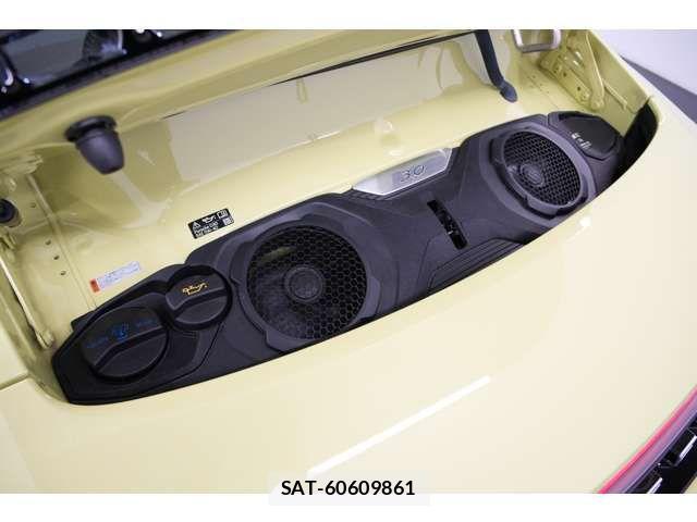 Porsche 911 2024-12 4640363-13