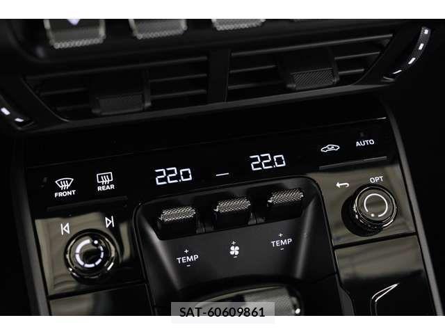 Porsche 911 2024-12 4640363-7