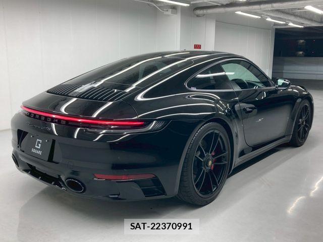 Porsche 911 2023-01 4976856-10