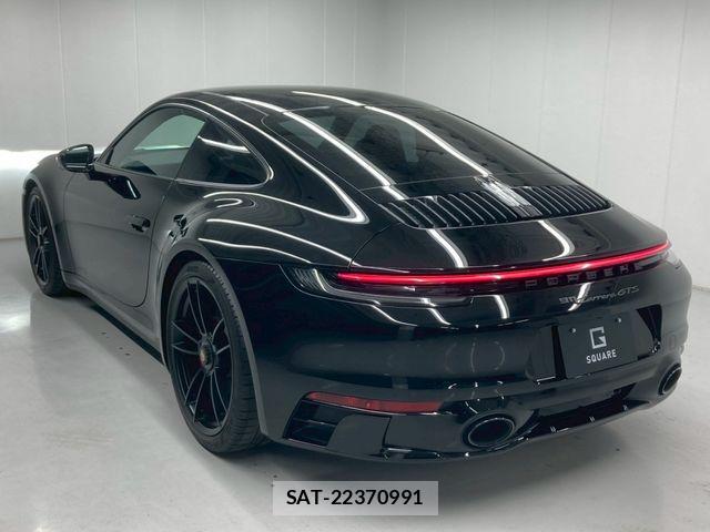 Porsche 911 2023-01 4976856-12