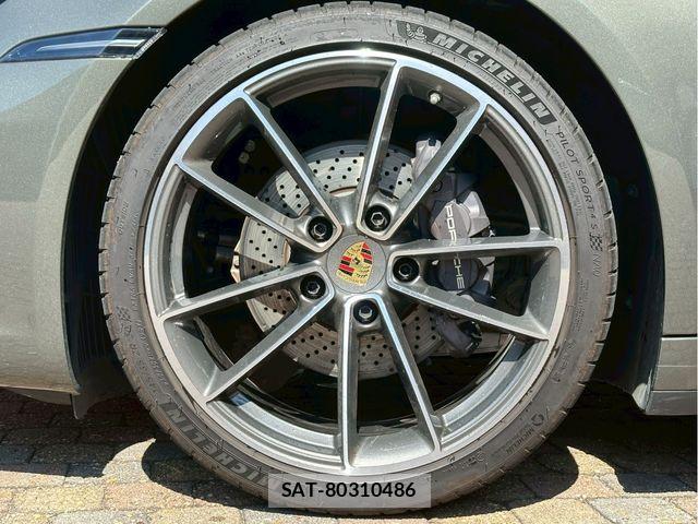 Porsche 911 2023-07 5875426-17