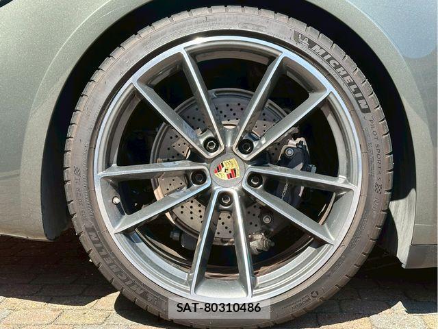 Porsche 911 2023-07 5875426-20