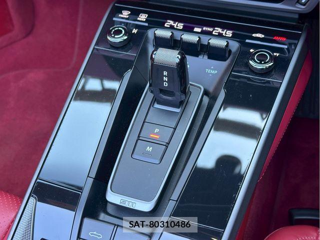 Porsche 911 2023-07 5875426-26