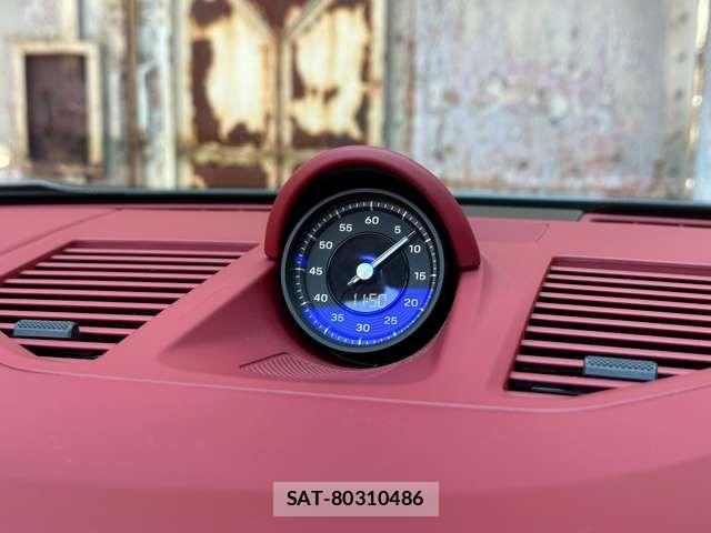 Porsche 911 2023-07 5875426-4