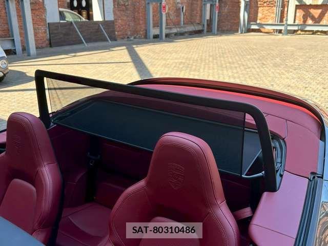Porsche 911 2023-07 5875426-8