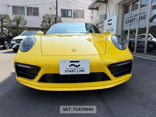 Porsche 911 2023-03 6016037-1