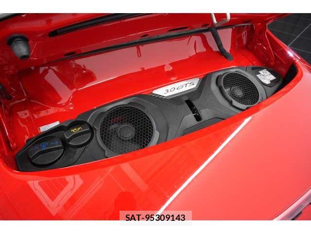 Porsche 911 2023-05 6016038-5