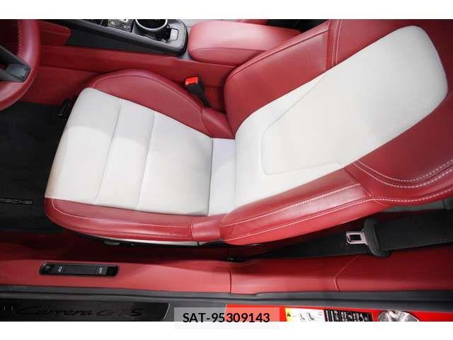 Porsche 911 2023-05 6016038-6