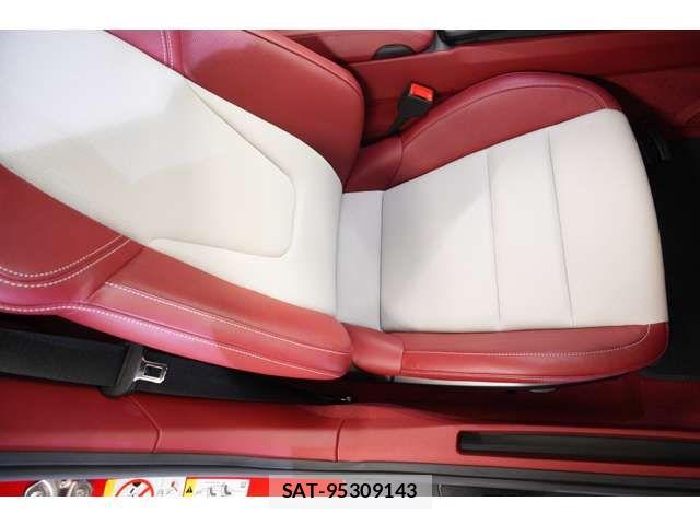 Porsche 911 2023-05 6016038-7