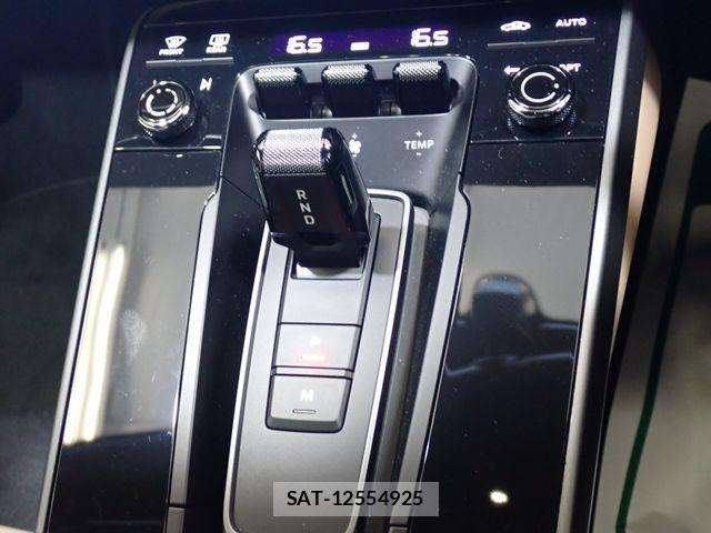 Porsche 911 2024-03 6218390-13