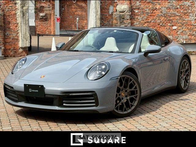 Porsche 911 2023-06 6246651-0