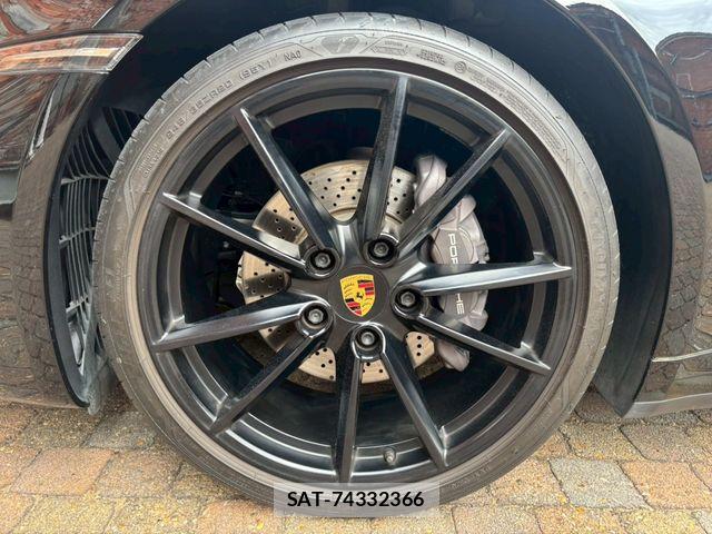Porsche 911 2021-04 6614132-10