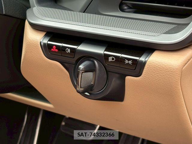 Porsche 911 2021-04 6614132-18
