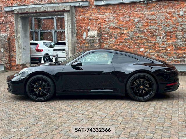 Porsche 911 2021-04 6614132-5