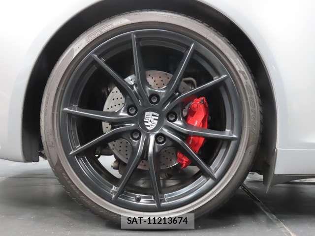 Porsche 911 2016-05 6614134-10