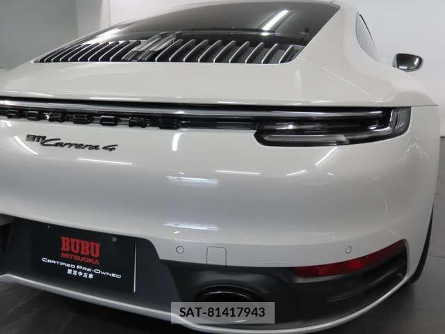 Porsche 911 2024-09 6614129-9