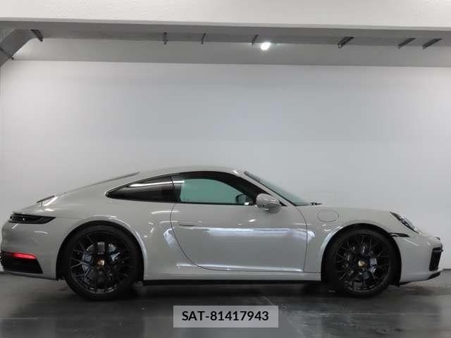 Porsche 911 2024-09 6614129-4