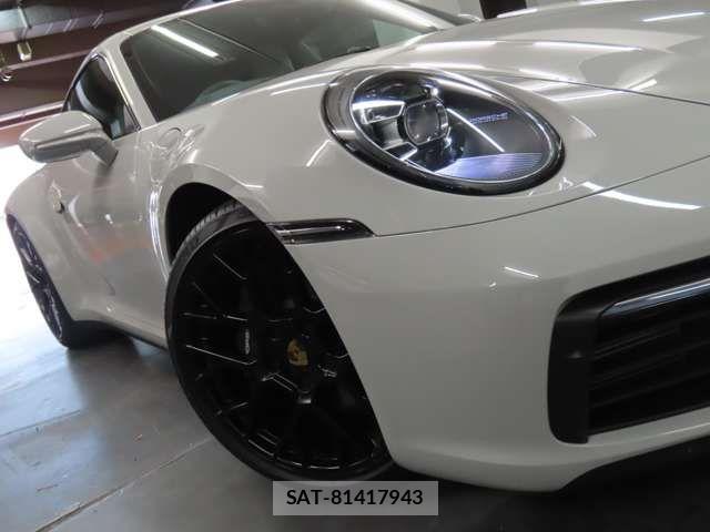 Porsche 911 2024-09 6614129-8