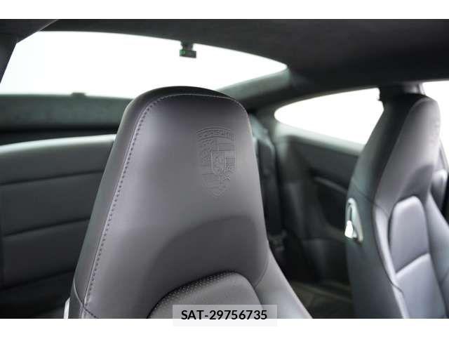 Porsche 911 2016-03 6642211-5