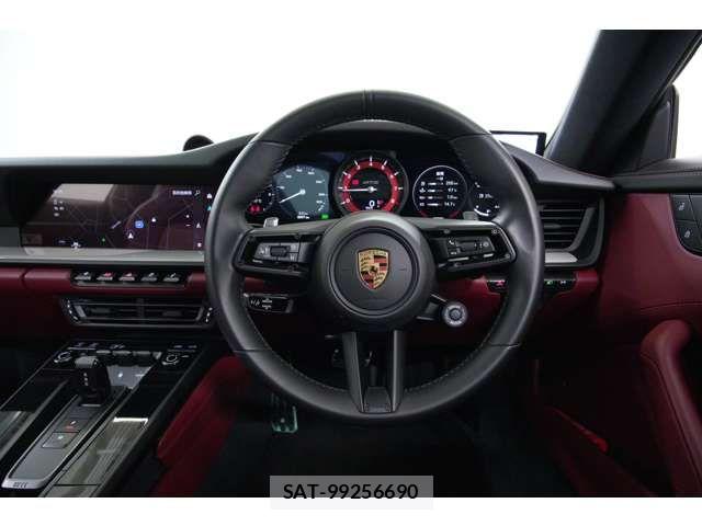 Porsche 911 2022-02 6642210-11