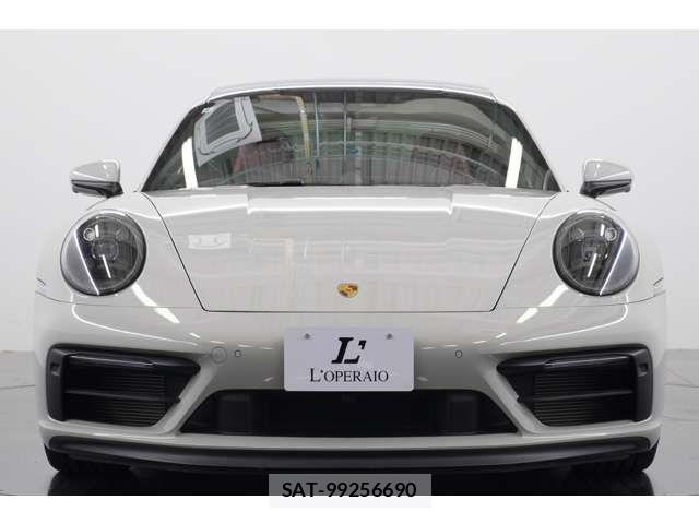 Porsche 911 2022-02 6642210-16