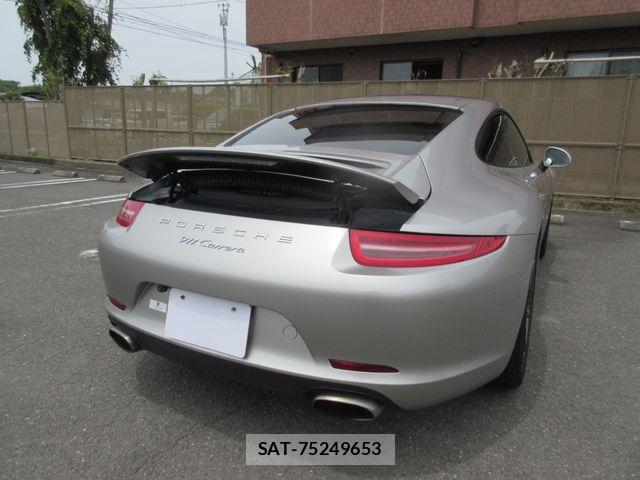 Porsche 911 2012-11 6677494-12