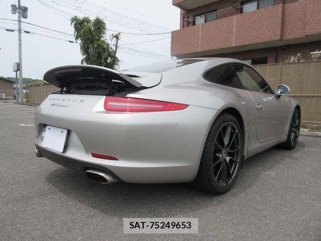 Porsche 911 2012-11 6677494-13