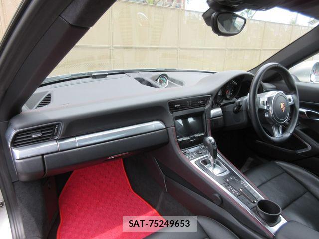 Porsche 911 2012-11 6677494-23