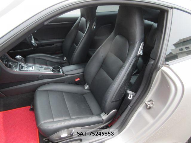 Porsche 911 2012-11 6677494-24