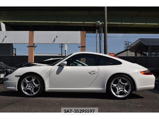 Porsche 911 2007-03 6677495-6