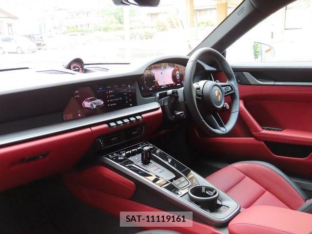 Porsche 911 2025-03 6691188-21