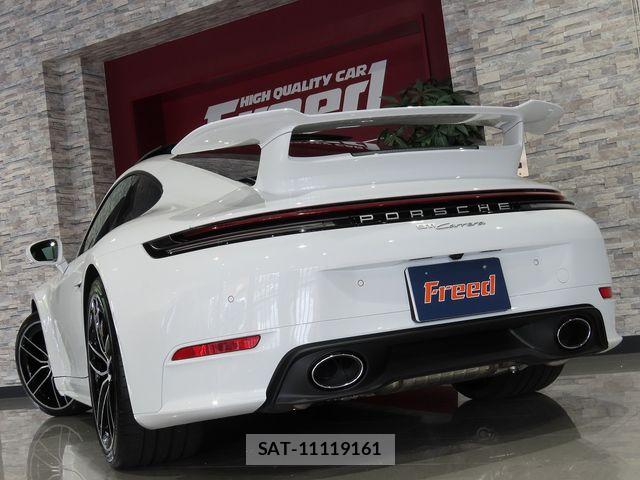 Porsche 911 2025-03 6691188-7