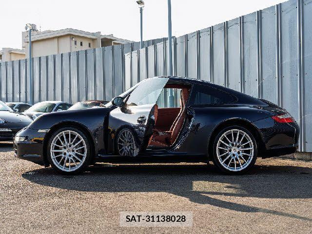 Porsche 911 2007-06 6717051-27