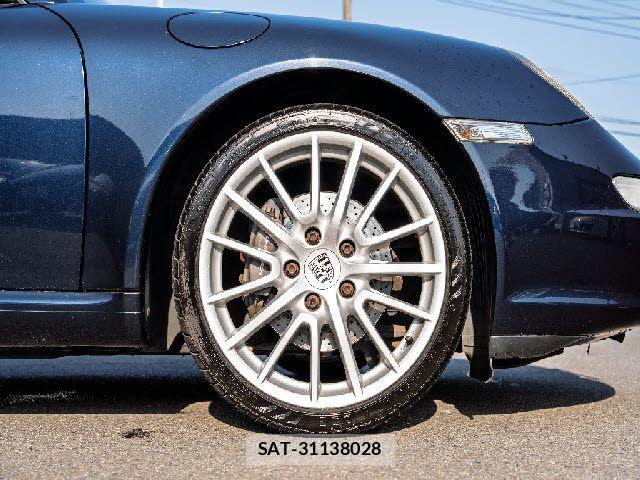 Porsche 911 2007-06 6717051-7