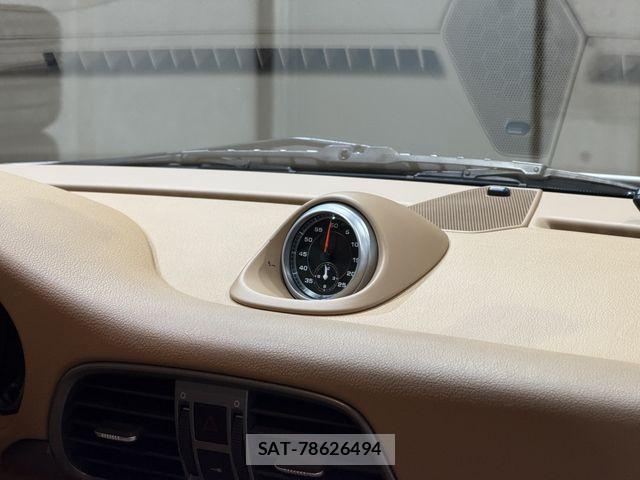 Porsche 911 2010-06 6752857-13