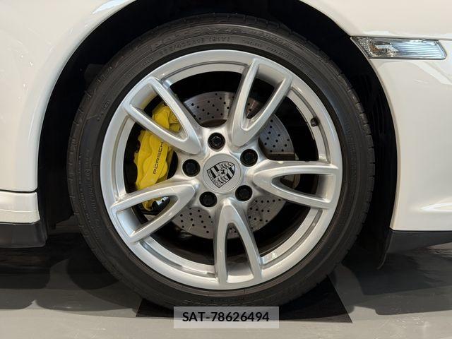 Porsche 911 2010-06 6752857-14