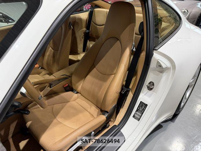 Porsche 911 2010-06 6752857-8