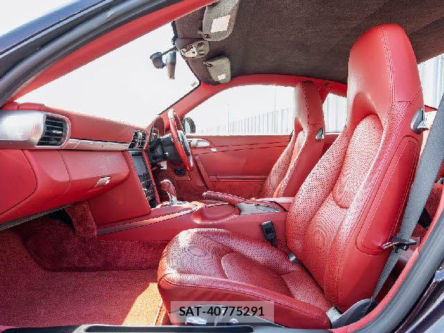 Porsche 911 2011-02 6752858-3