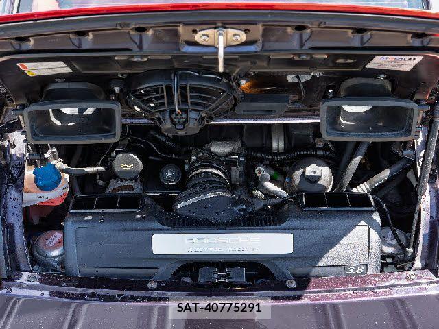 Porsche 911 2011-02 6752858-6