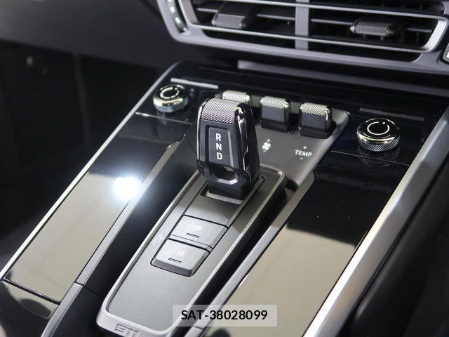 Porsche 911 2020-03 6752848-12