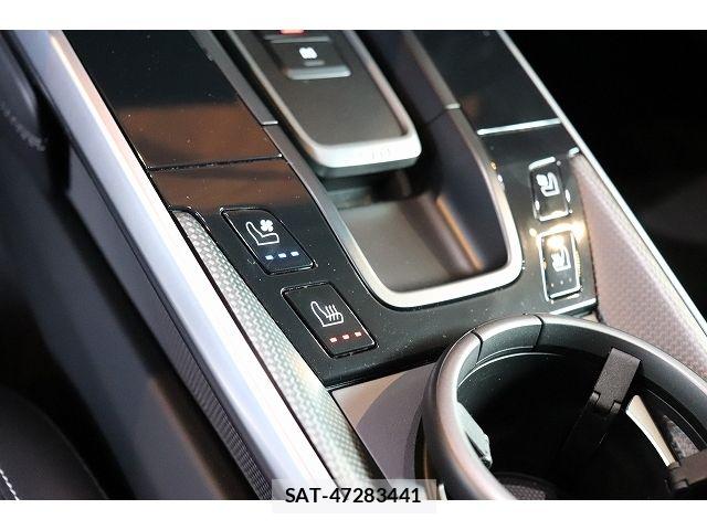 Porsche 911 2022-05 6791410-14