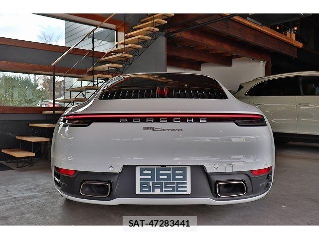 Porsche 911 2022-05 6791410-4