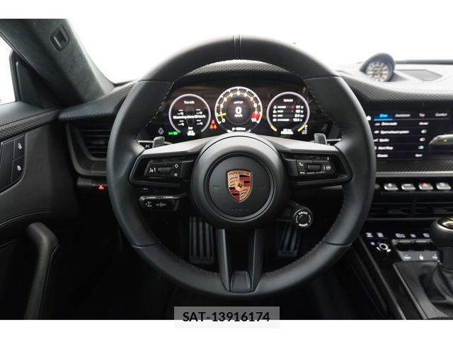 Porsche 911 2026-04 6816557-16