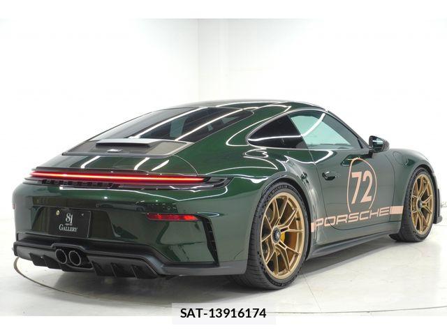 Porsche 911 2026-04 6816557-5