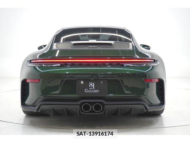 Porsche 911 2026-04 6816557-6