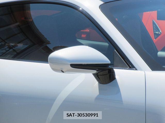 Porsche 911 2025-05 6816560-10